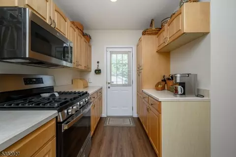 314 Mountainview Ter, North Plainfield, NJ 07063 photo 18