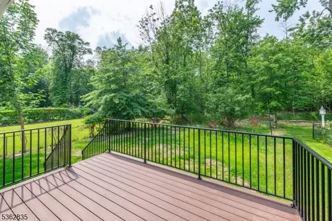 57 Hillcrest Dr, Wayne, NJ 07470 photo 28