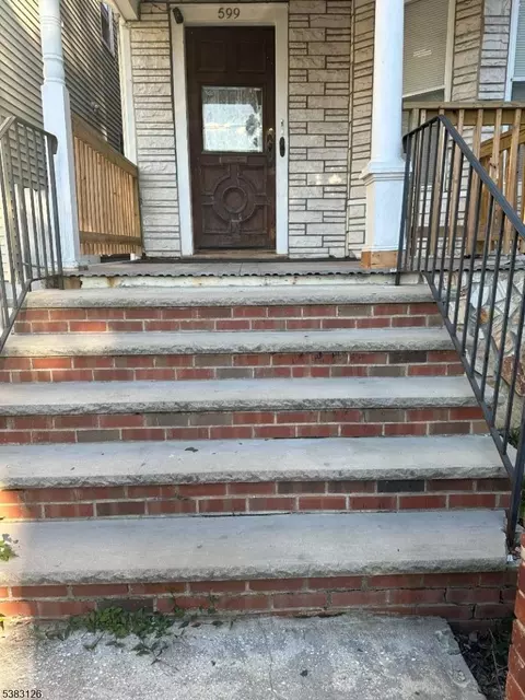 599 E 25th St, Paterson, NJ 07514