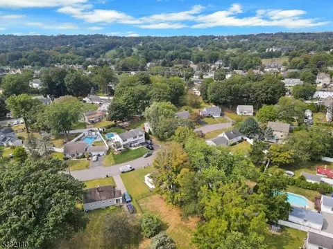 21 Dubel Rd, Wayne, NJ 07470 photo 39