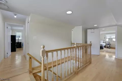 21 Dubel Rd, Wayne, NJ 07470 photo 17