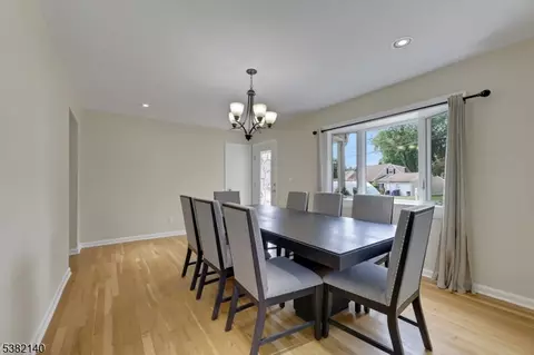 21 Dubel Rd, Wayne, NJ 07470 photo 6