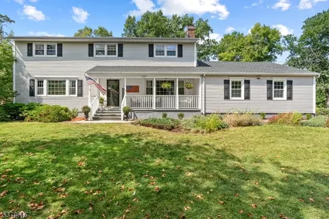 533 Lyme Rock Rd, Bridgewater, NJ 08807