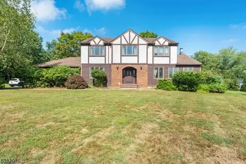 1 Witherspoon St, Whitehouse Station, NJ 08889