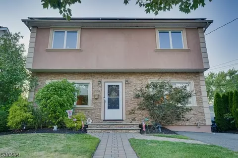 1 Knollwood Rd, Totowa, NJ 07512