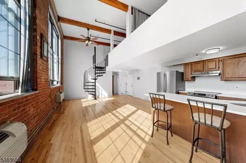 366-382 Trenton Ave #5B, Paterson, NJ 07503