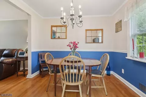 390 Spring Valley Rd, Paramus, NJ 07652 photo 5