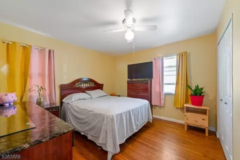 25 Watson Dr, Dover, NJ 07801 photo 8