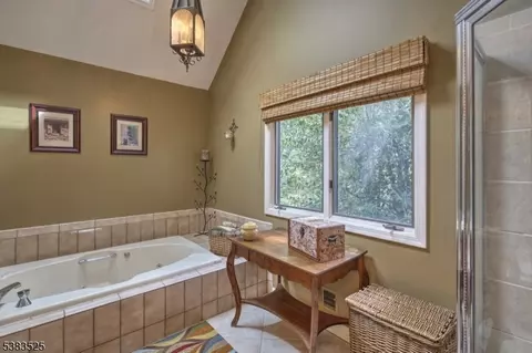 10 Deer Path, Gladstone, NJ 07934 photo 13