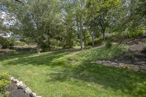 10 Deer Path, Gladstone, NJ 07934 photo 30