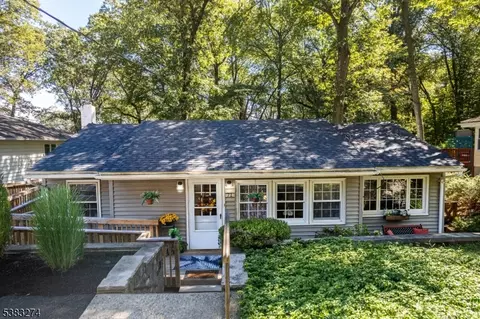 71 White Meadow Rd, Rockaway, NJ 07866