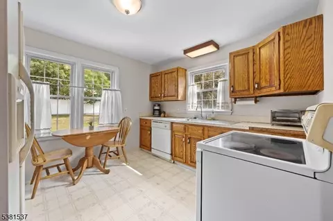 3 Titus St, Dover, NJ 07801 photo 10