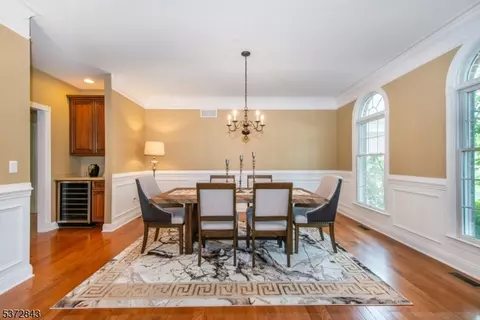 Dining - 18 High Ridge Ln, Frankford, NJ 07822 photo 4 of 5