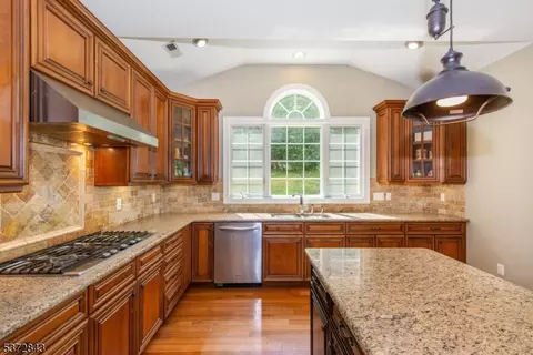 Kitchen - 18 High Ridge Ln, Frankford, NJ 07822 photo 2 of 3