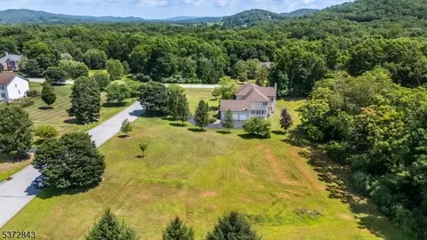 View/Area - 18 High Ridge Ln, Frankford, NJ 07822 photo 3 of 5
