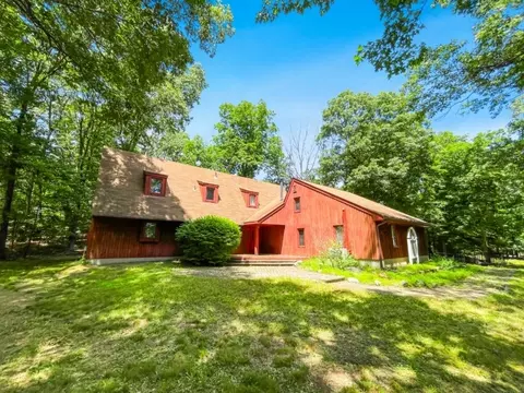 23 Forest Dr, Newton, NJ 07860