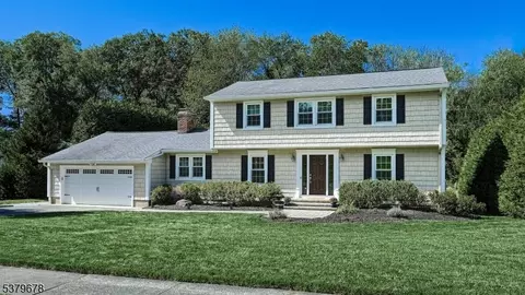 287 Linden Rd, Wayne, NJ 07470