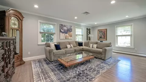 287 Linden Rd, Wayne, NJ 07470 photo 6