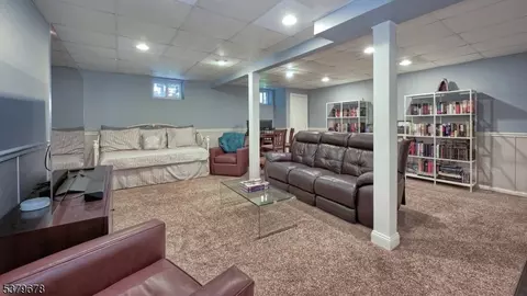 287 Linden Rd, Wayne, NJ 07470 photo 29