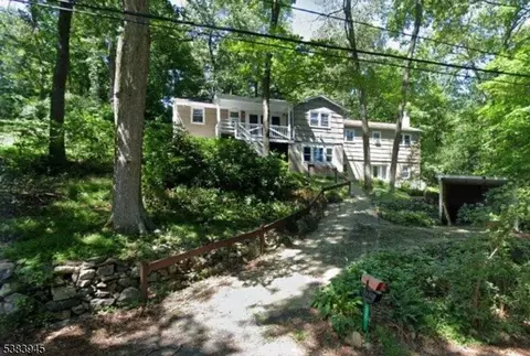 12 Highview Ter, Wharton, NJ 07885