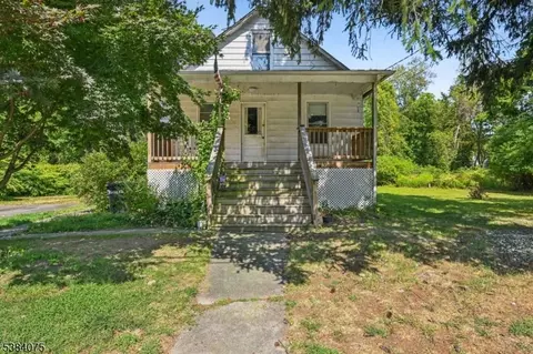 140 Richard Mine Rd, Dover, NJ 07801