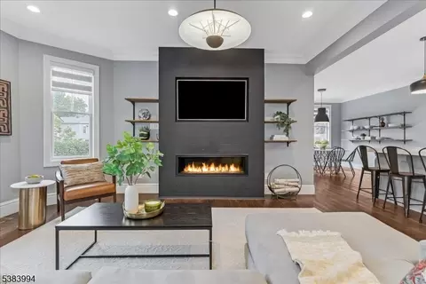 149 Walnut St, Montclair, NJ 07042 photo 11