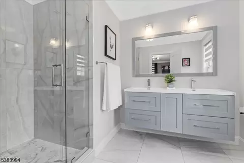 149 Walnut St, Montclair, NJ 07042 photo 21