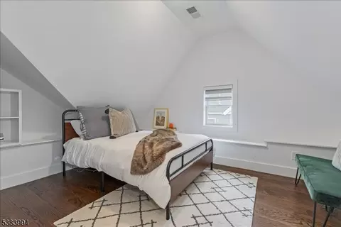 149 Walnut St, Montclair, NJ 07042 photo 28