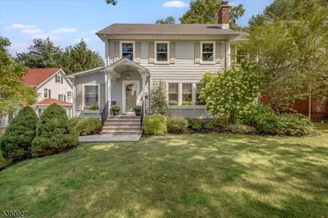 15 Harding Rd, Morristown, NJ 07960