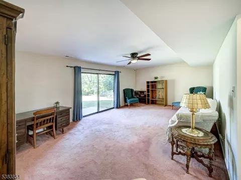 4 S Hampton Ct, Flemington, NJ 08822 photo 23