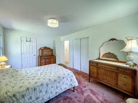 4 S Hampton Ct, Flemington, NJ 08822 photo 14