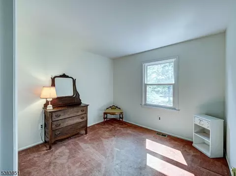 4 S Hampton Ct, Flemington, NJ 08822 photo 19
