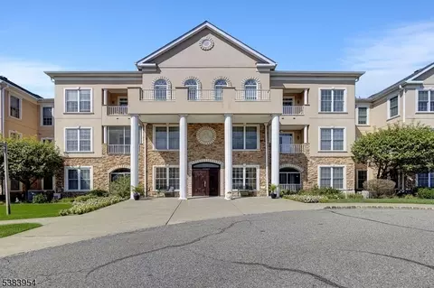 1110 Johnson Dr, Rockaway, NJ 07866