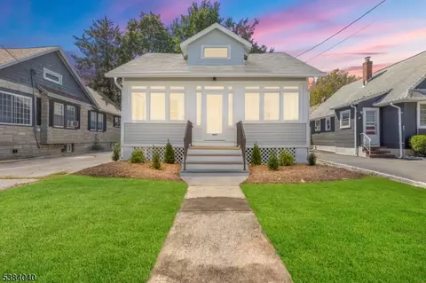 131 Davis Ave, Hackensack, NJ 07601