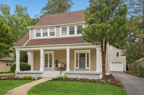 26 Morris Pl, Madison, NJ 07940