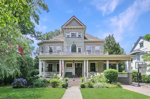 305 Prospect Ave, Cranford, NJ 07016