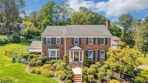 2 Squirrel Run, Morristown, NJ 07960