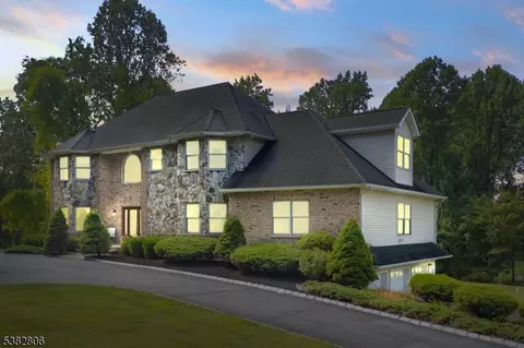 33 Perona Rd, Byram Township, NJ 07821