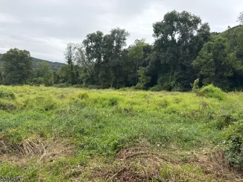 19-23 28 Swayze Mill Rd, Hope Twp, NJ 07825