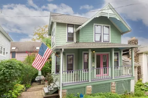 26 Wesley Pl, Mount Tabor, NJ 07878