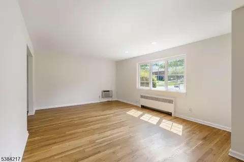 85 Troy Dr # B, Springfield, NJ 07081 photo 7