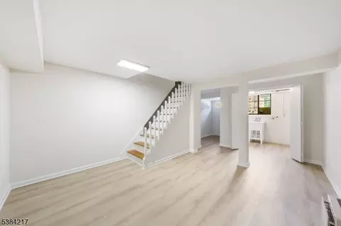 85 Troy Dr # B, Springfield, NJ 07081 photo 23