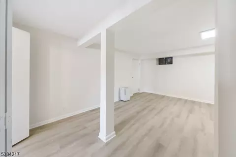 85 Troy Dr # B, Springfield, NJ 07081 photo 24