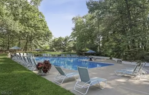 85 Troy Dr # B, Springfield, NJ 07081 photo 31