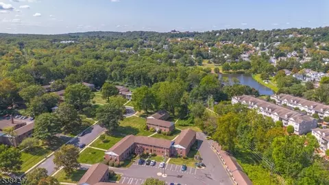 85 Troy Dr # B, Springfield, NJ 07081 photo 27