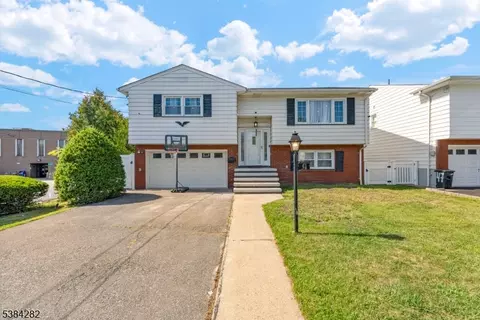 43 Saint Philips Dr, Clifton, NJ 07013