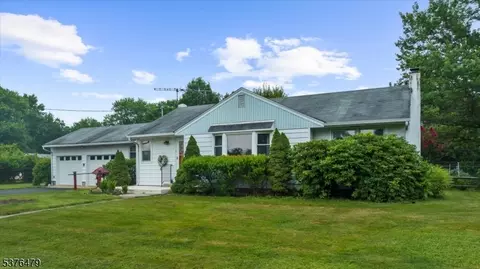5 Alaco Ln, Milford, NJ 08848