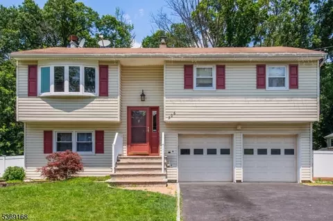 206 Woolworth Ave, South Plainfield, NJ 07080