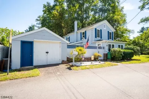7 S Railroad Ave, Stockton, NJ 08559