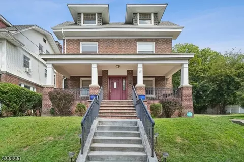 15-17 Weequahic Ave, Newark, NJ 07112